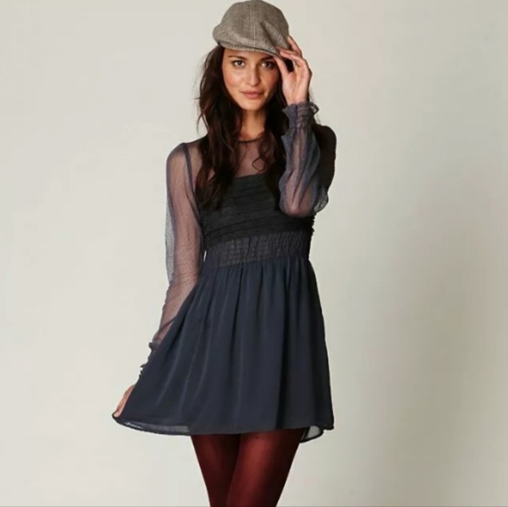 Free People grey blue vintage lace keyhole back dress size 4